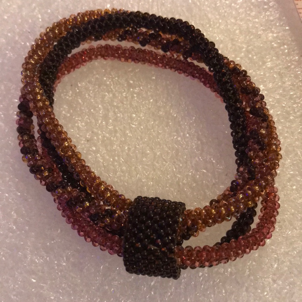 4 drink twist small beads bracelet